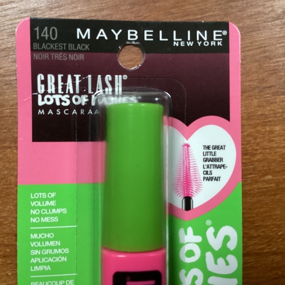 Maybelline Mascara Bundle 140 Blackest Black & 799 Cosmic Black NEW - Picture 8 of 12